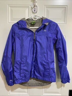 Koppen blue Hooded Raincoat with Gray Lining